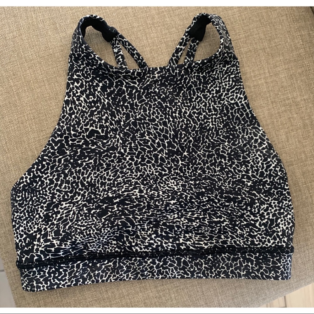 lululemon Energy Sports Bra High Neck Long Line 4